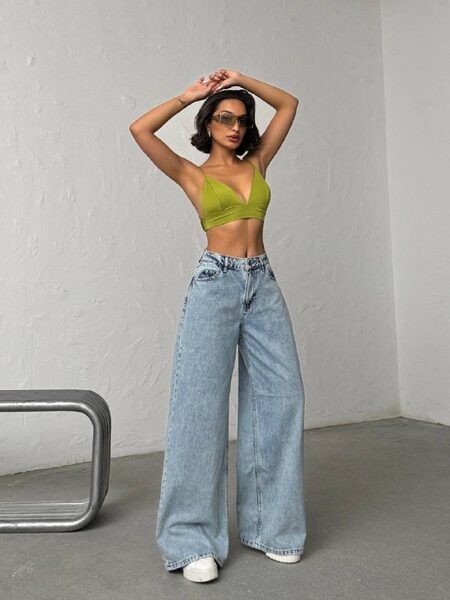 Apparel — TGeH7qY2E4cl view 4