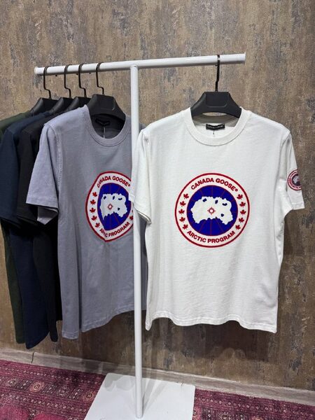 Apparel — TGeP0Mp1sDGf view 3