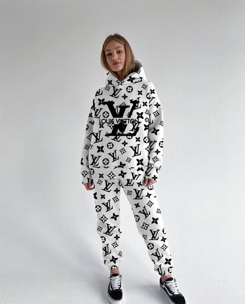 Apparel — TGePri8LQ5on