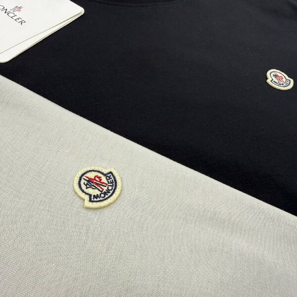 Apparel — TGeRoQU0q1Bb view 2