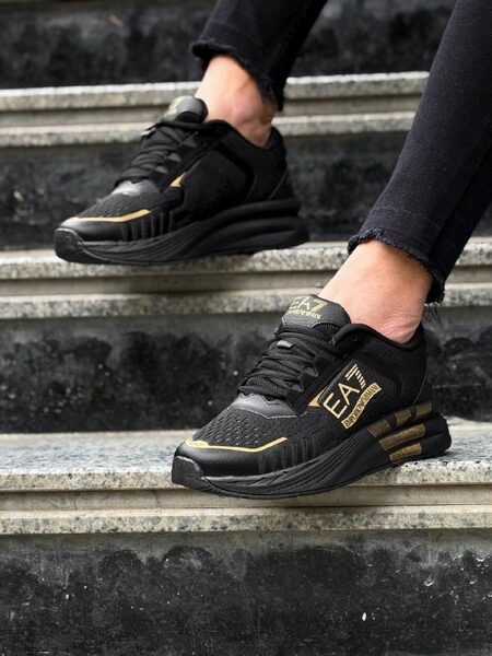 Men's Sneakers — TGeVb3P0DQYc view 3