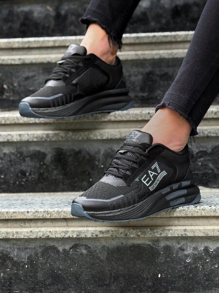 Men's Sneakers — TGeVb3P0DQYc view 4