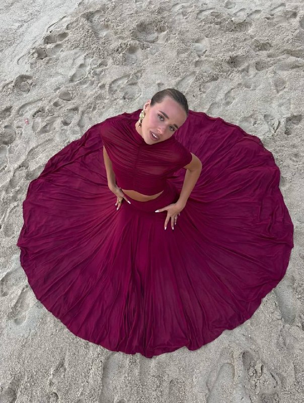 Apparel — TGecIh_JZUwv