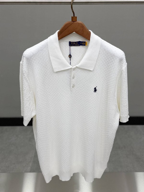 Apparel — TGechHUk6ZNL view