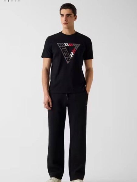 Apparel — TGecrQ7UrNSj view 3