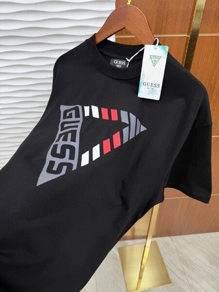 Apparel — TGecrQ7UrNSj view 6
