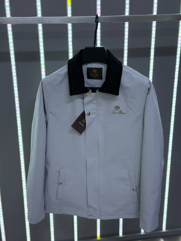 Apparel — TGefL9HLOOmr