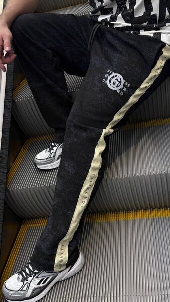 Apparel — TGefeoUgUMJM view 2