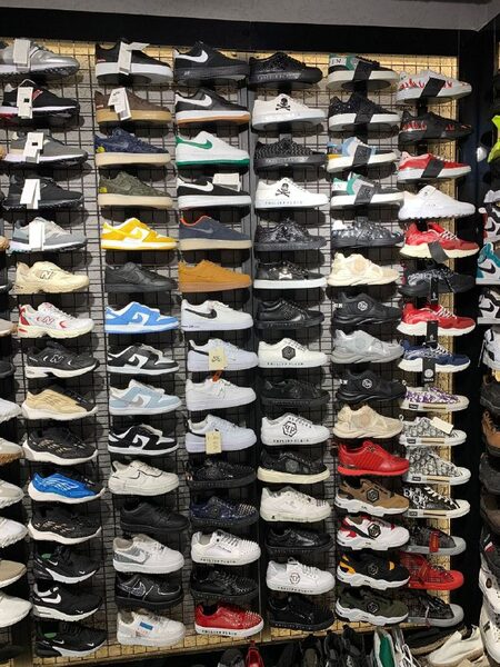 Men's Sneakers — TGelR2IQJ8g2 view 2
