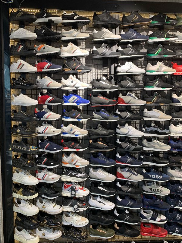 Men's Sneakers — TGelR2IQJ8g2 view