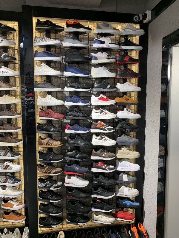Men's Sneakers — TGelR2IQJ8g2 view