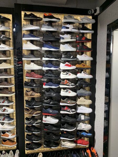 Men's Sneakers — TGelR2IQJ8g2 view 4