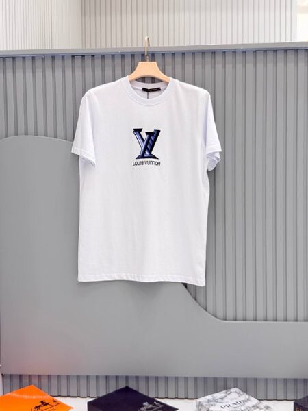 Apparel — TGepNTmDpc5o