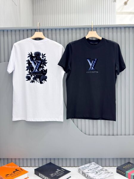 Apparel — TGepNTmDpc5o view 4