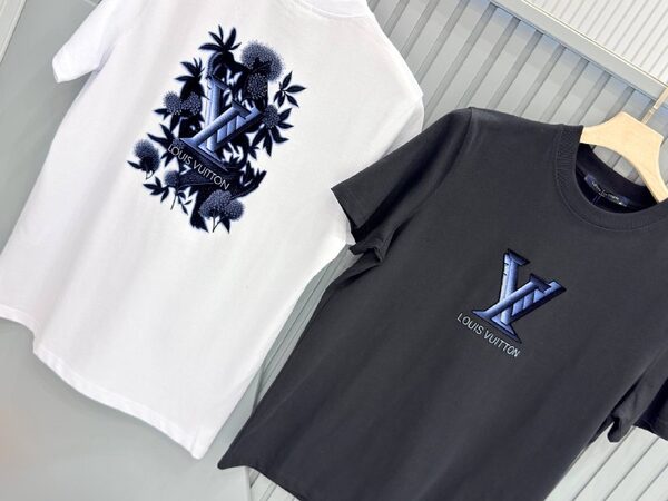 Apparel — TGepNTmDpc5o view 5