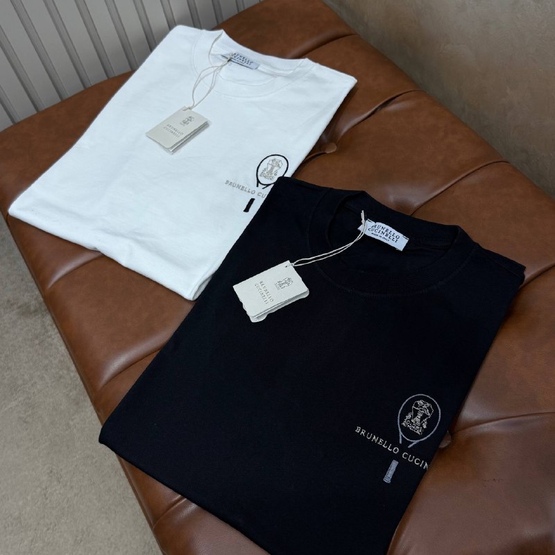 Apparel — TGezCyLhYy0G