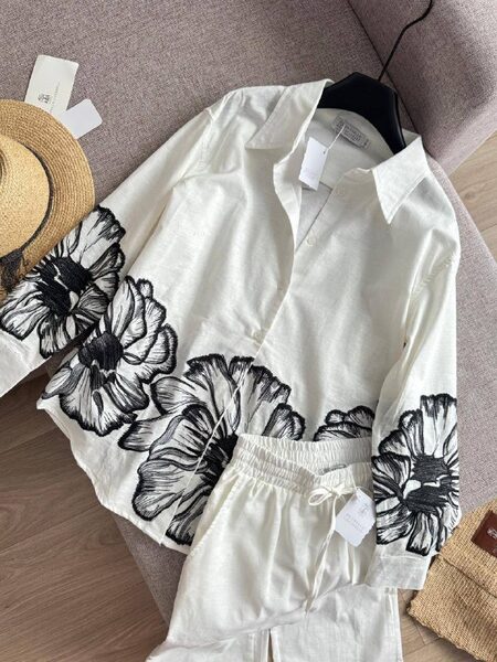 Apparel — TGf0IE7Fv_sA view 4