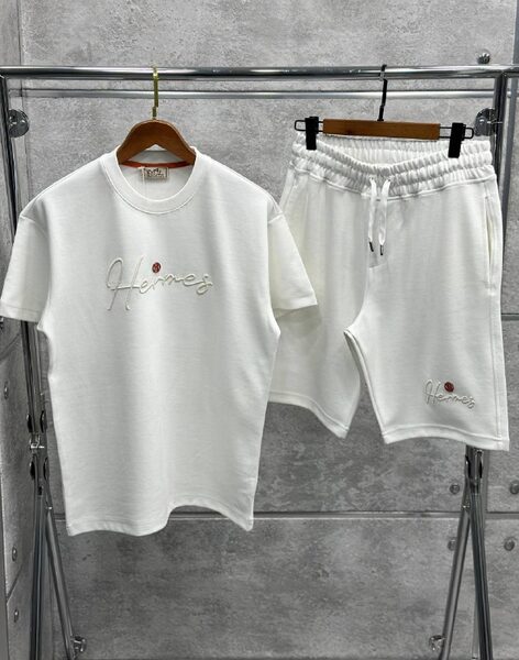 Apparel — TGf13tABn11W
