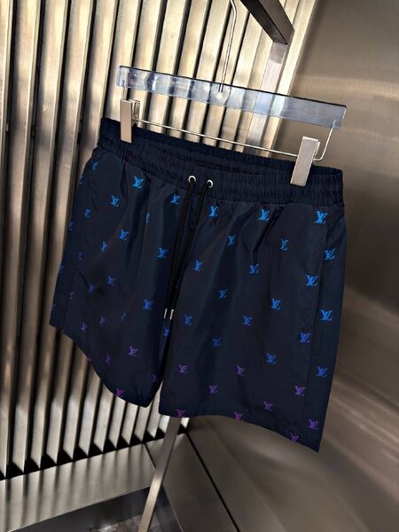 Apparel — TGf1cIBpiva7 view 2