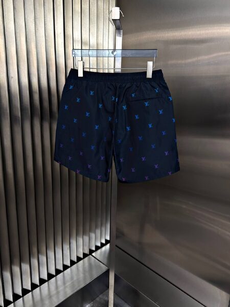 Apparel — TGf1cIBpiva7 view 4