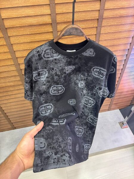 Apparel — TGf5IHuXUQ4R