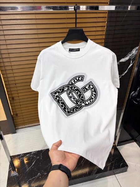 Apparel — TGf5WOxc0_7y
