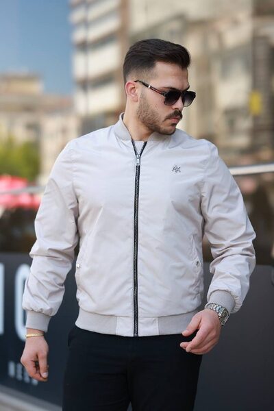 Apparel — TGfLlJm4uDTw
