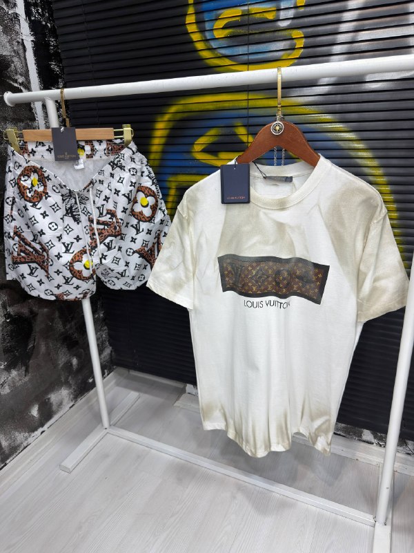 Apparel — TGfMVJOTsnVi