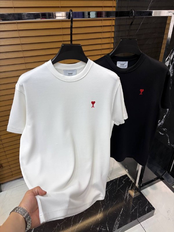 Apparel — TGfQLUIglwZy