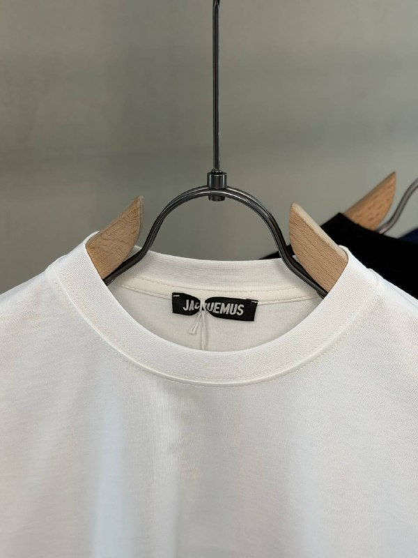 Apparel — TGfQaWhC9Zrm