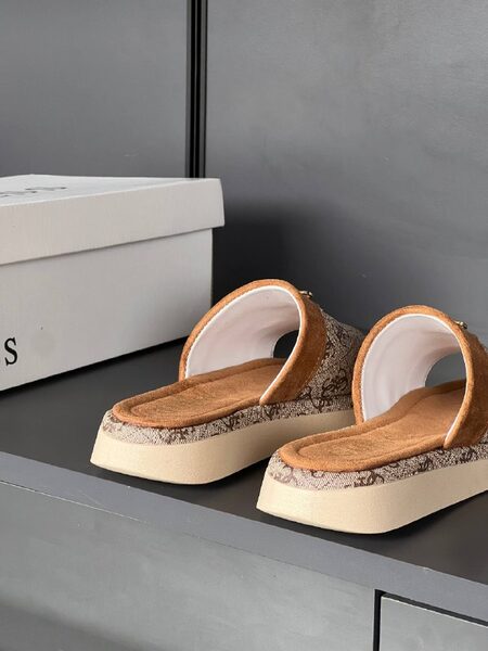 Women's Shoes — TGfXdjOj4Ec8 view 4