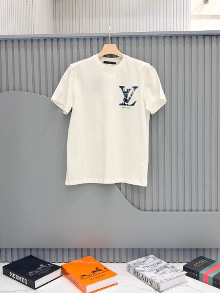 Apparel — TGfZ_veQMfrW