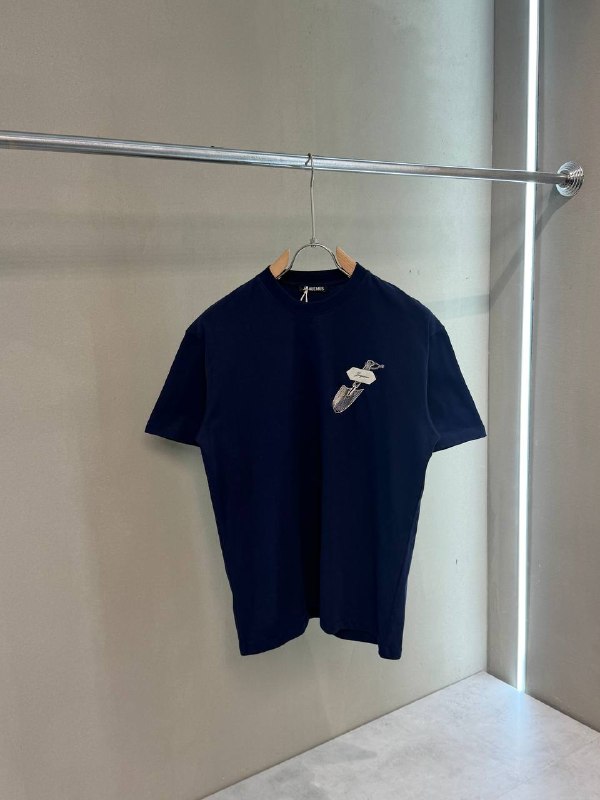 Apparel — TGf_ovvICBeQ view