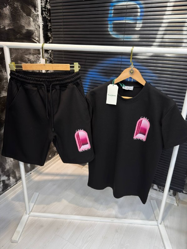 Apparel — TGffQDGpv8uV view