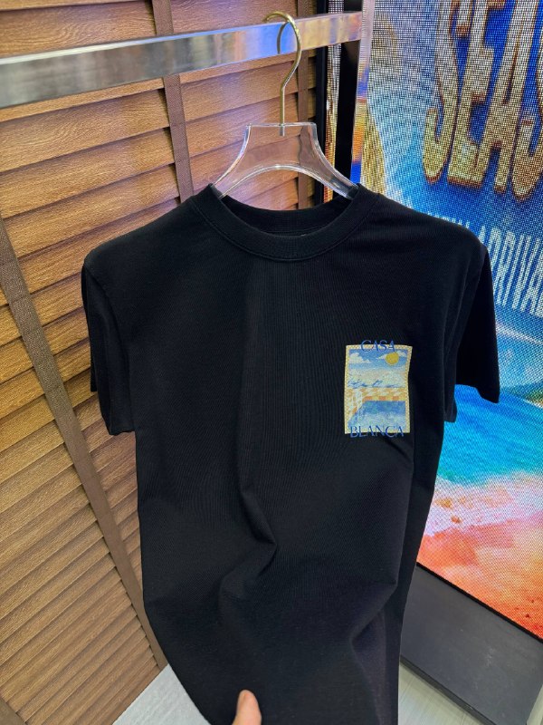 Apparel — TGfj6NuKHD90