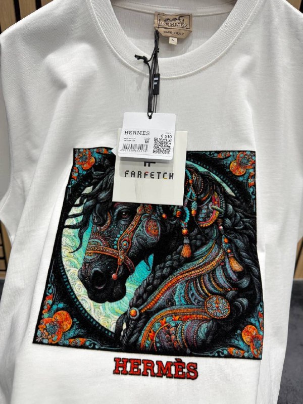 Apparel — TGfqaApX4i_e view