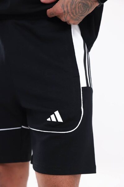 Apparel — TGfwHJ5YGUGs view 4