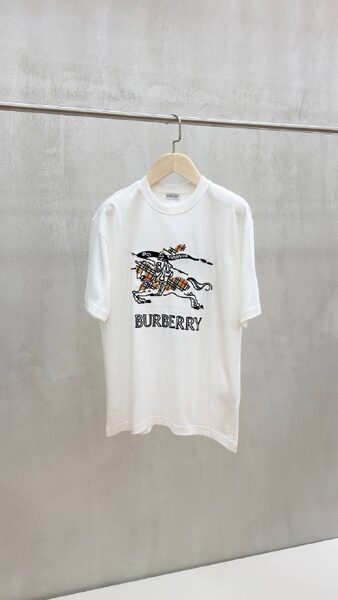 Apparel — TGfzoNdVYn9v view 2