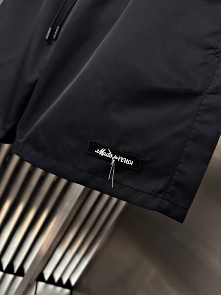 Apparel — TGfzzrI2MZHw view 3