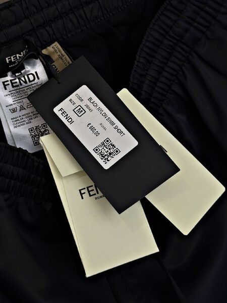 Apparel — TGfzzrI2MZHw view 6