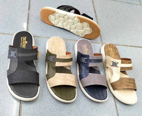 Men's Sneakers — TGg1t90MSXTy