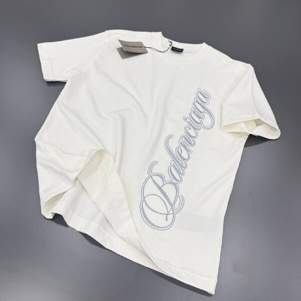 Apparel — TGg39W9EsA1v view 3