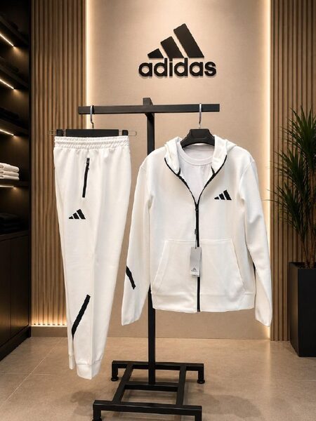 Apparel — TGg4aDd2gD8x