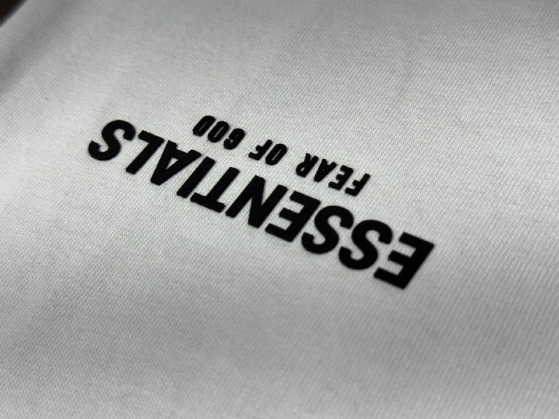 Apparel — TGgI5EgXoRAV view