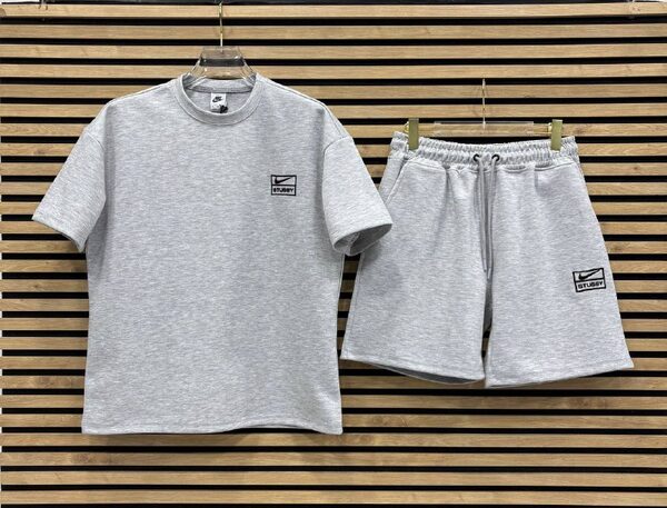 Apparel — TGgKALIHcpV4 view 3