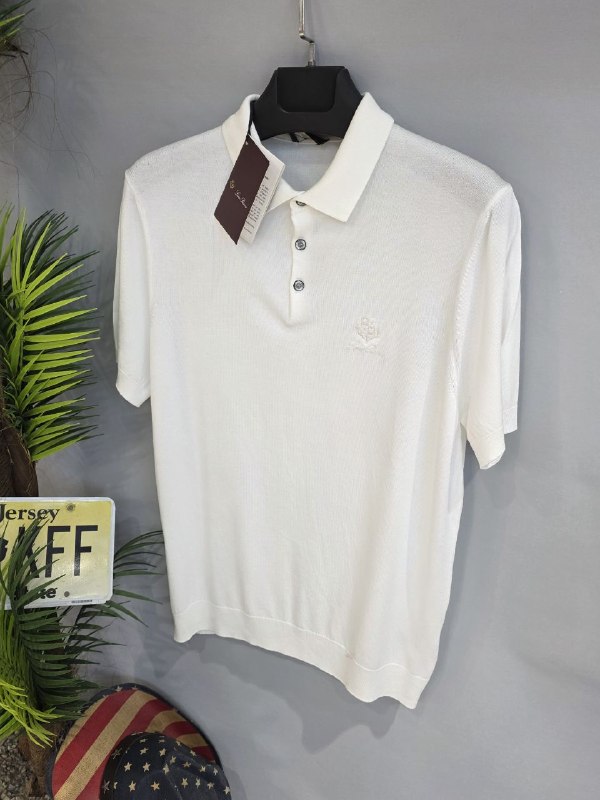 Apparel — TGgN9y-gXTzn