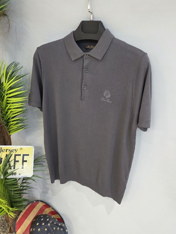 Apparel — TGgN9y-gXTzn view