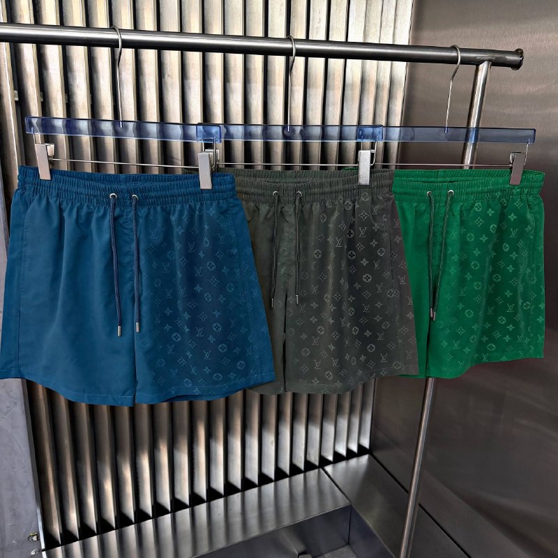 Apparel — TGgNJKviw14f