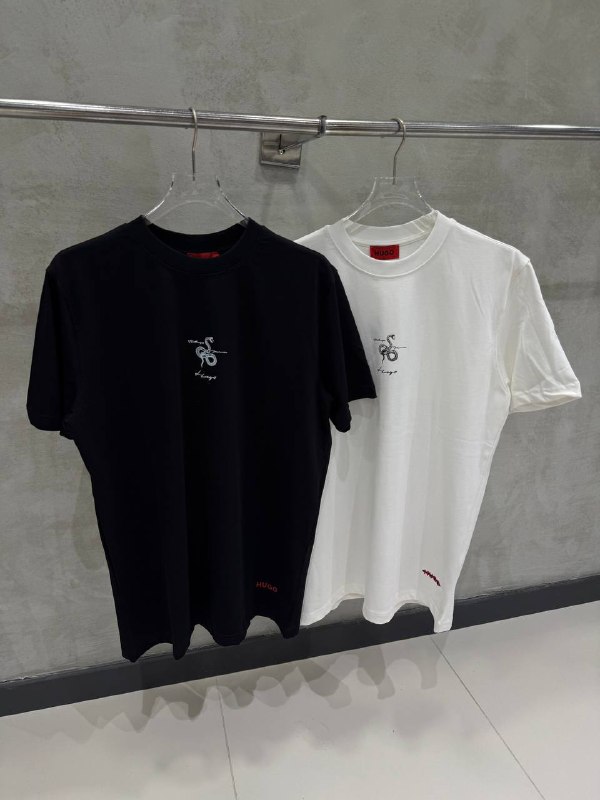 Apparel — TGgT_dpmI3iK view