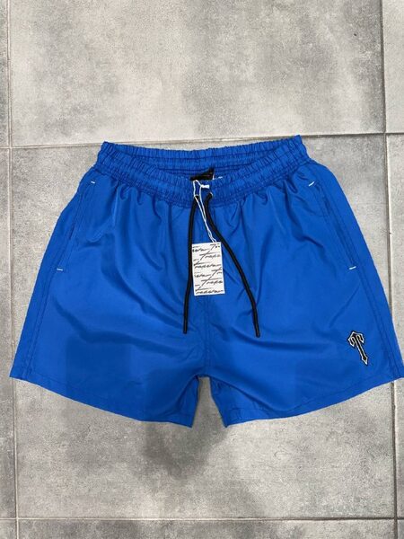 Apparel — TGgWh1zcCEOo view 6